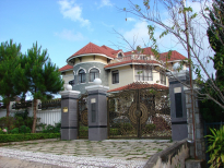 Biệt thự đường Nguyễn Hữu Cảnh